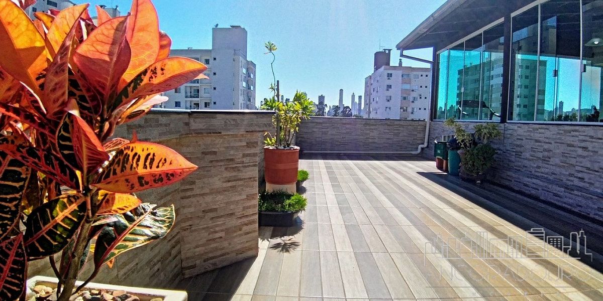 Cobertura à venda com 3 quartos, 110m² - Foto 3