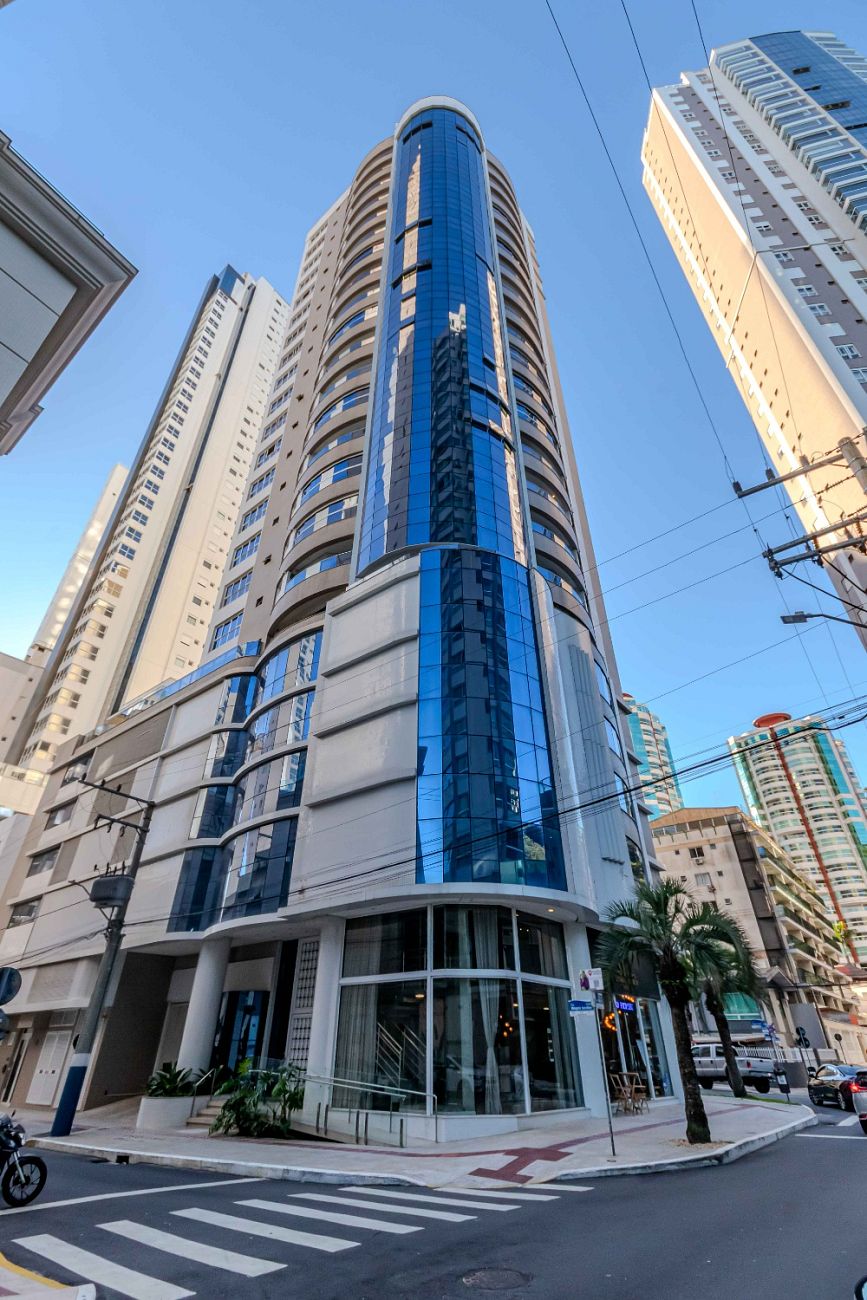 Apartamento, 3 quartos, 160 m² - Foto 2