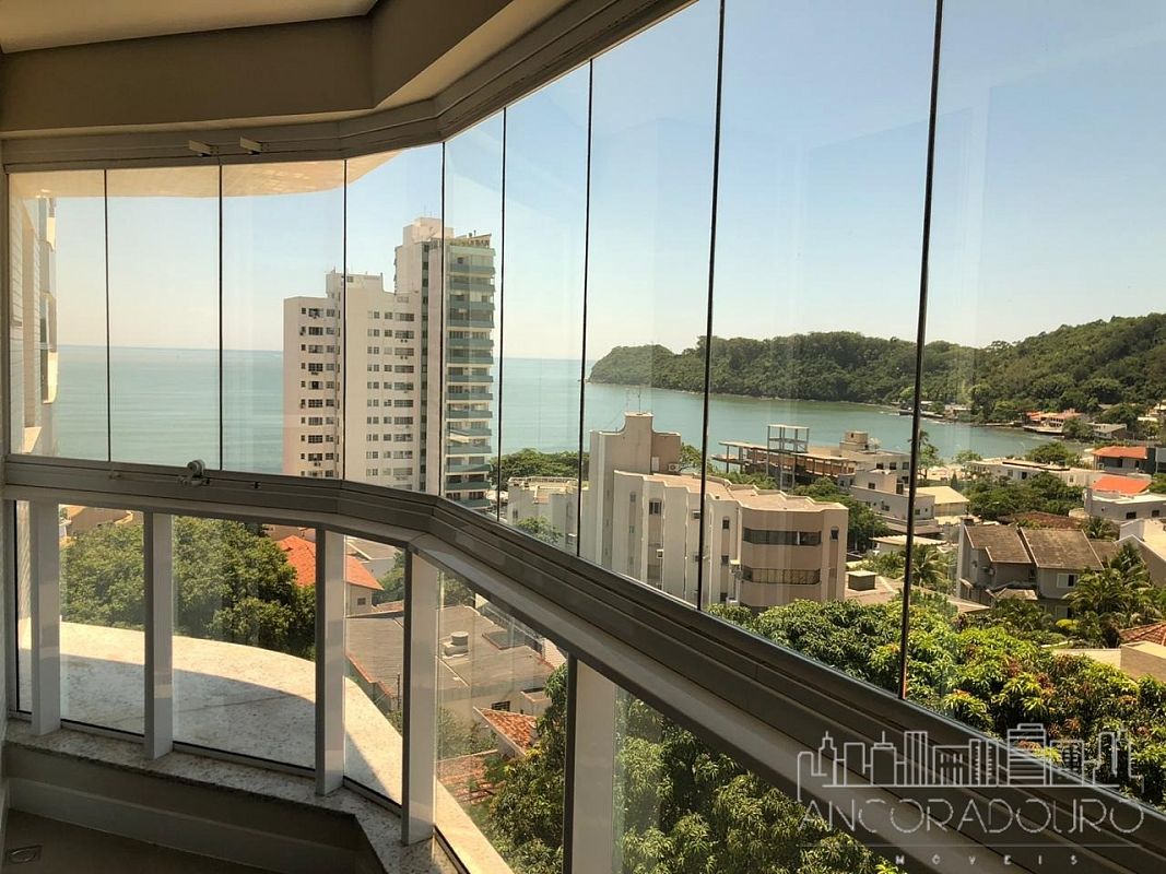 Apartamento, 4 quartos, 220 m² - Foto 1