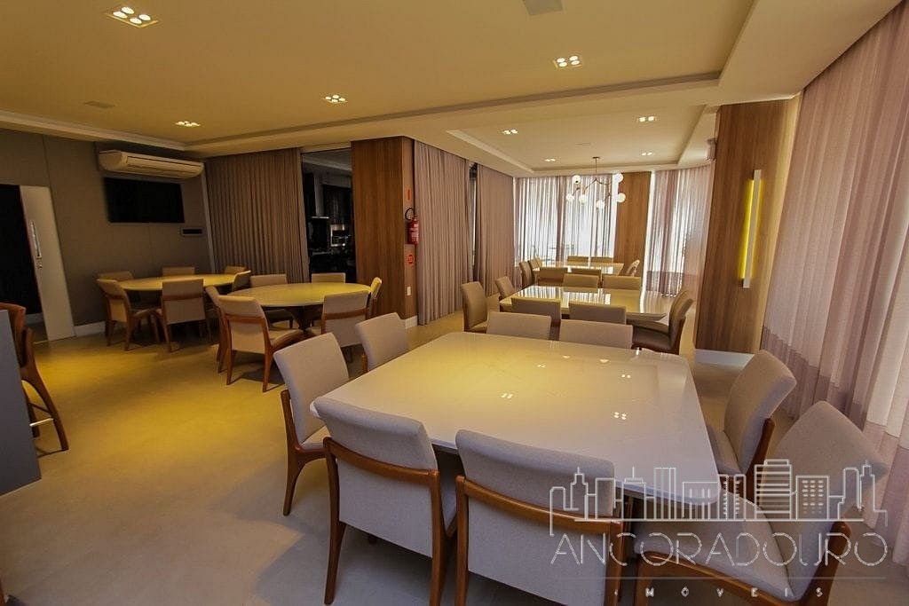 Apartamento, 4 quartos, 220 m² - Foto 12