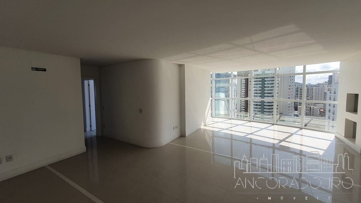 Apartamento, 3 quartos, 130 m² - Foto 4