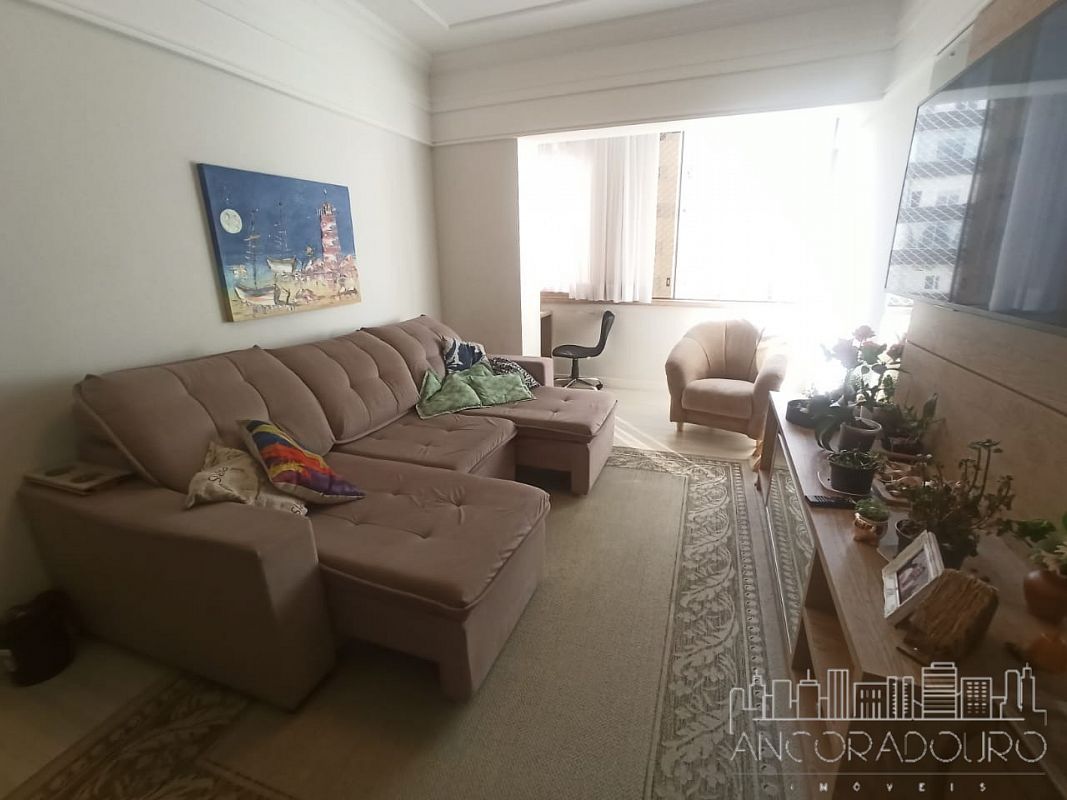 Apartamento, 3 quartos, 130 m² - Foto 1