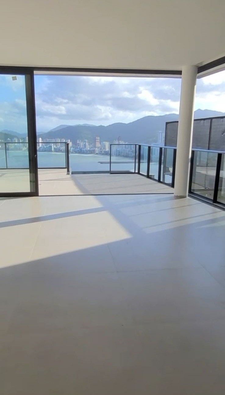 Casa, 4 quartos, 376 m² - Foto 3