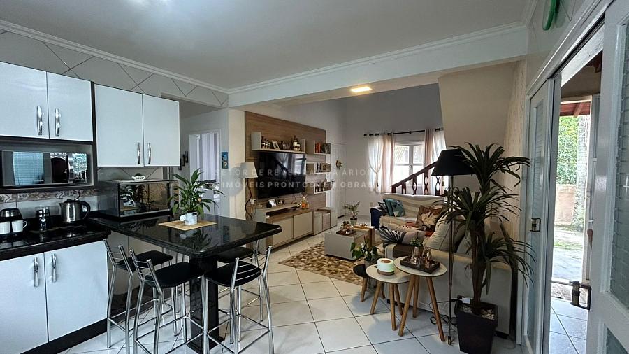 CASA SEMI-MOBILIADA — foto 6