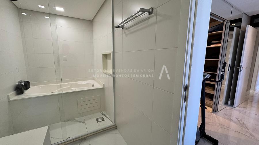 LUX RESIDENCE — foto 34