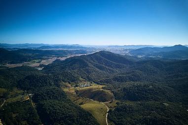 Condomínio Gralha Azul