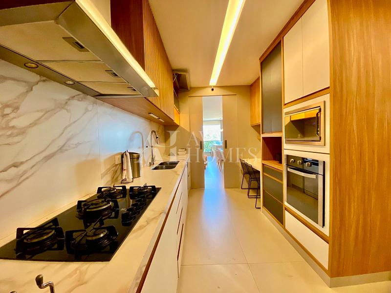 186m� - 3 su�tes - 02 vagas + dep�sito - Mobiliado no Only Cidade Jardim 9