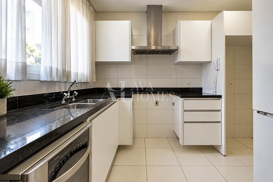 151 m�, 2 su�tes e 3 vagas para alugar no bairro Itaim Bibi. 4