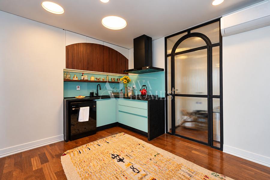 Mobiliado e Decorado - Exclusivo - 178m� com 2 su�tes e 2 vagas e vista eterna para o Jardim Europa 13