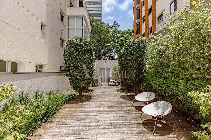 Reformado e Mobiliado 78m�, 1 su�te e 2 vagas para loca��o  no bairro Vila Ol�mpia - SP 17