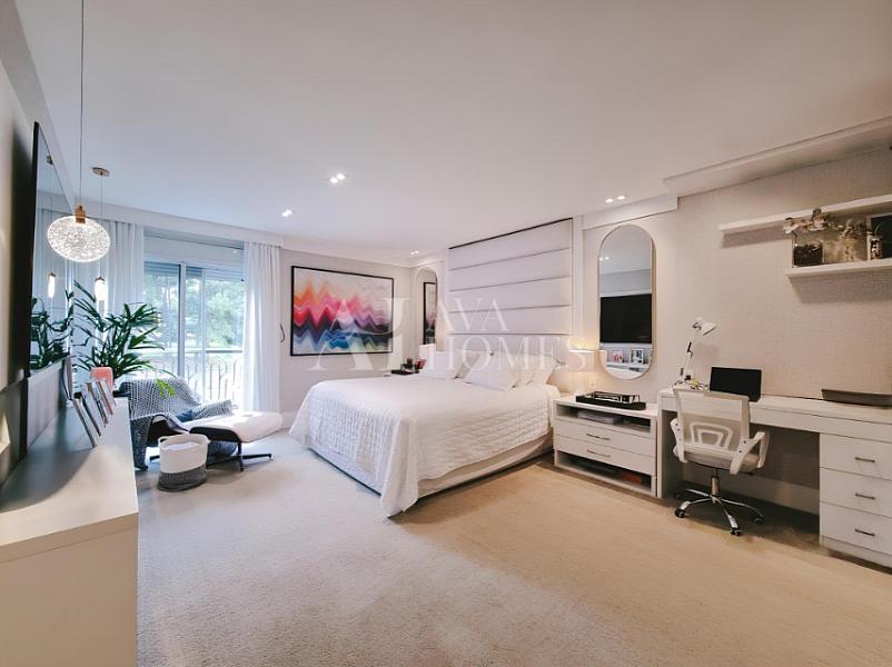 maravilhosa com 369m� - 3 su�tes e 4 vagas a venda no Jardim Panorama - SP 4