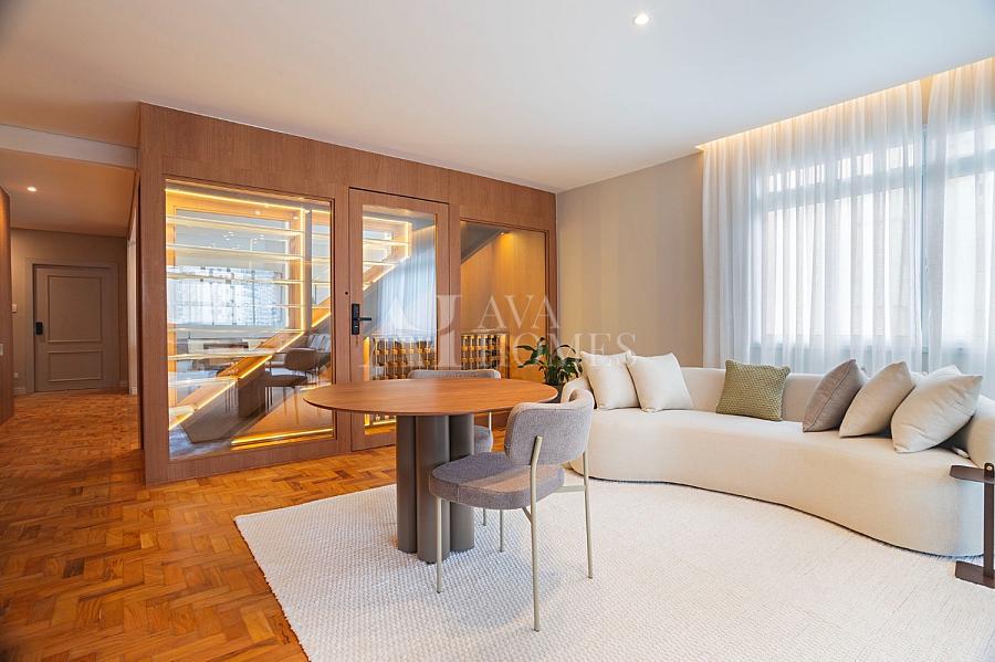 203m� | 3 Quartos (3 Su�tes) e 1 vaga Mobiliado para venda ou loca��o no Jardim Am�rica  - SP 3
