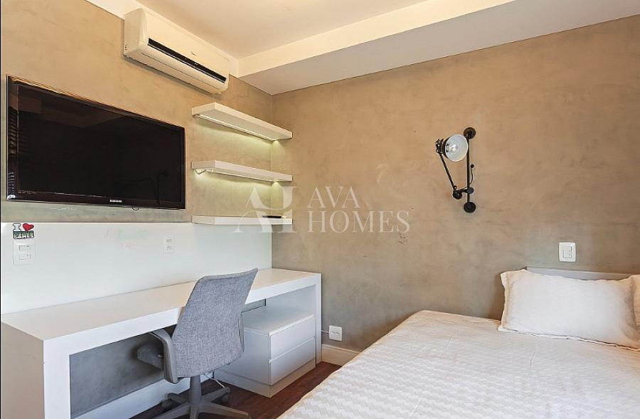 225 m� Mobiliado | 3 Su�tes | 5 Vagas | venda ou Loca��o em Moema - S�o Paulo 17