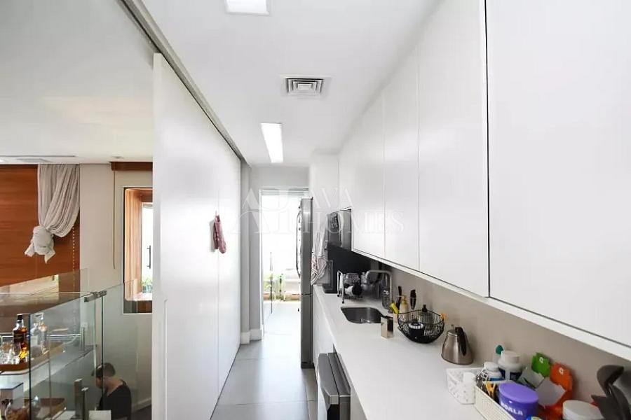 Mobiliado com 198m² | 3 Quartos (1 Su�te) e 2 vagas venda ou loca��o em Pinheiros - SP 58