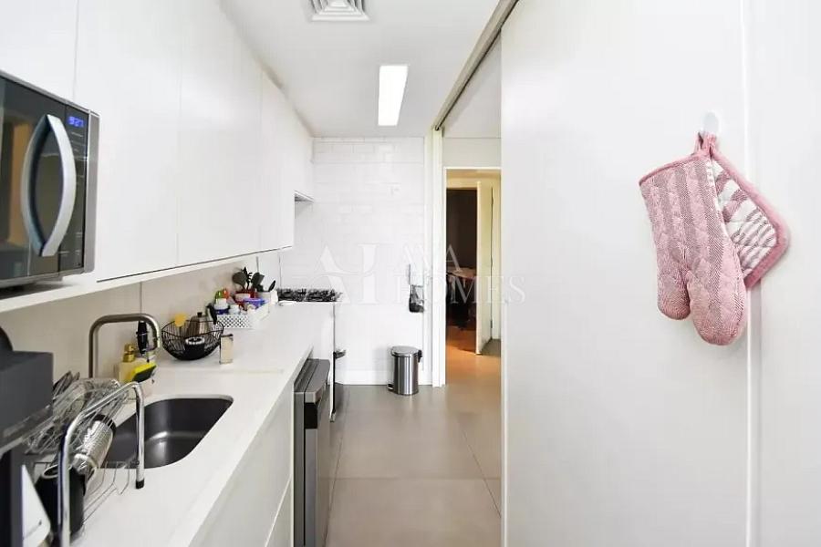 Mobiliado com 198m² | 3 Quartos (1 Su�te) e 2 vagas venda ou loca��o em Pinheiros - SP 59