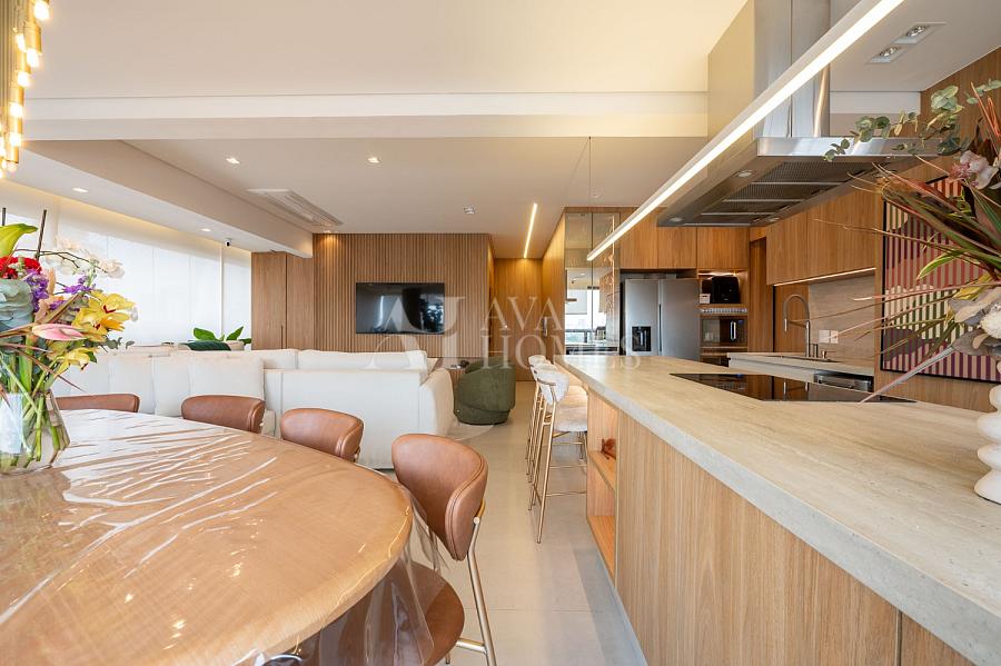 Reformado e Mobiliado de 143 m� | 3 Su�tes |2 vagas em Pinheiros 7