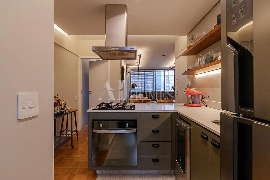 Mobiliado de 94 m� | 2 Dormit�rios | 1 Su�te | Itaim Bibi 12