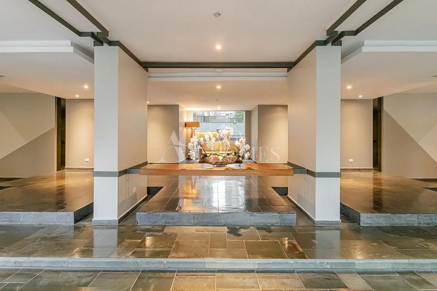 Mobiliado de 94 m� | 2 Dormit�rios | 1 Su�te | Itaim Bibi 40