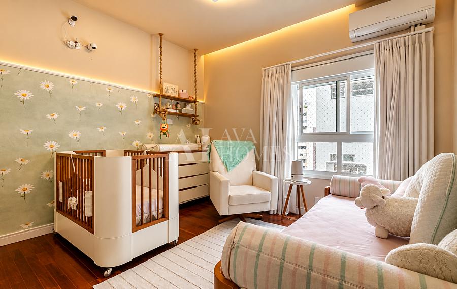 Reformado de 137 m� | 3 Dormit�rios (1 su�te)| 1 vaga  | Itaim Bibi 14