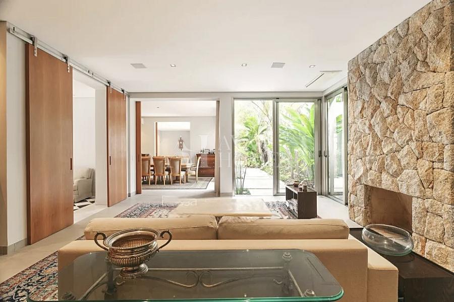 Contempor�nea de 568 m� | 4 Su�tes | 6 vagas | Piscina Privativa | Venda ou Loca�ao no Jardim Paulista - SP 1