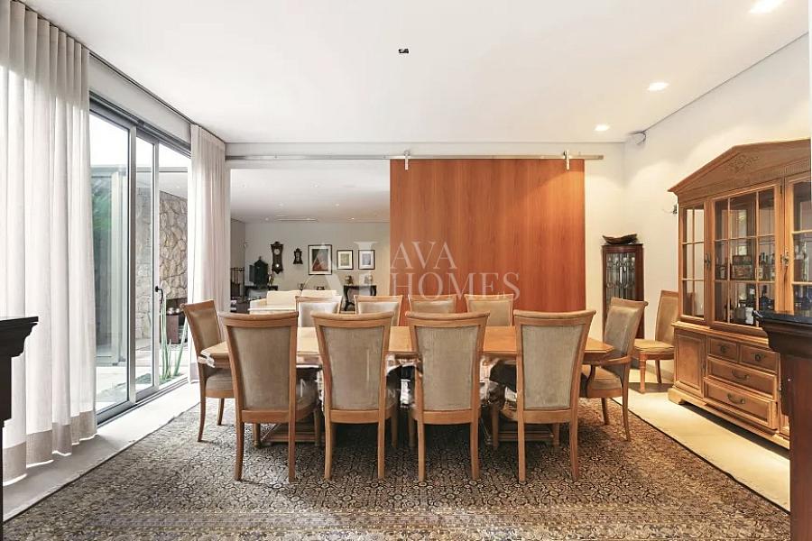Contempor�nea de 568 m� | 4 Su�tes | 6 vagas | Piscina Privativa | Venda ou Loca�ao no Jardim Paulista - SP 12