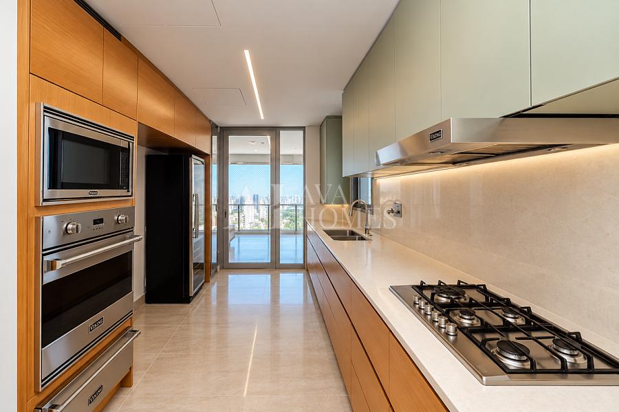 332 m� | 3 Su�tes | 4 vagas | Vista Panor�mica para Loca��o em Pinheiros - SP 13