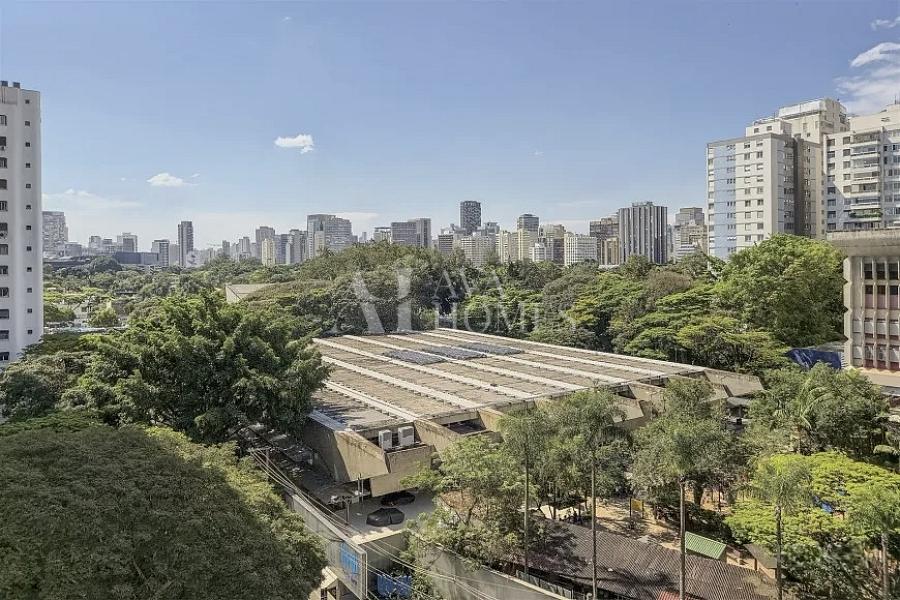 178 m� | 3 Dormit�rios (1 su�te) | 2 vagas debru�ado no Shopping Iguatemi | Jardim Europa 1
