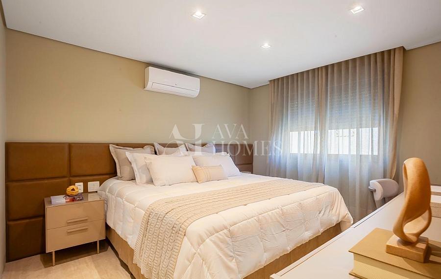 Um cl�ssico dos Jardins | 256 m� | 4 Su�tes | 2 vagas | Porteira Fechada Venda e Loca��o no Jardins - SP 6