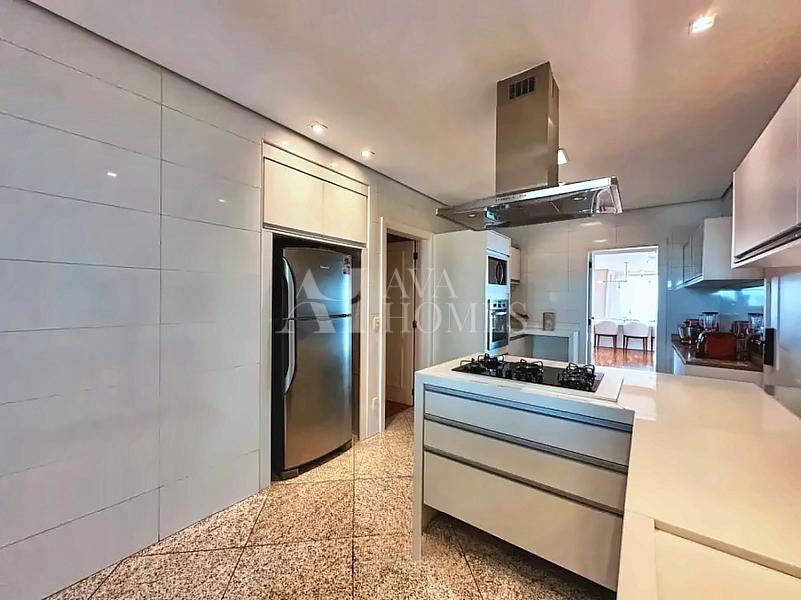 236 m�, 2 quartos sendo 2 su�tes e 4 vagas � venda no bairro Cidade Jardim - SP 12