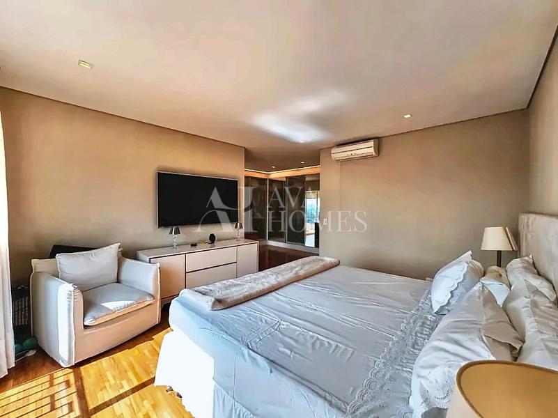 236 m�, 2 quartos sendo 2 su�tes e 4 vagas � venda no bairro Cidade Jardim - SP 18