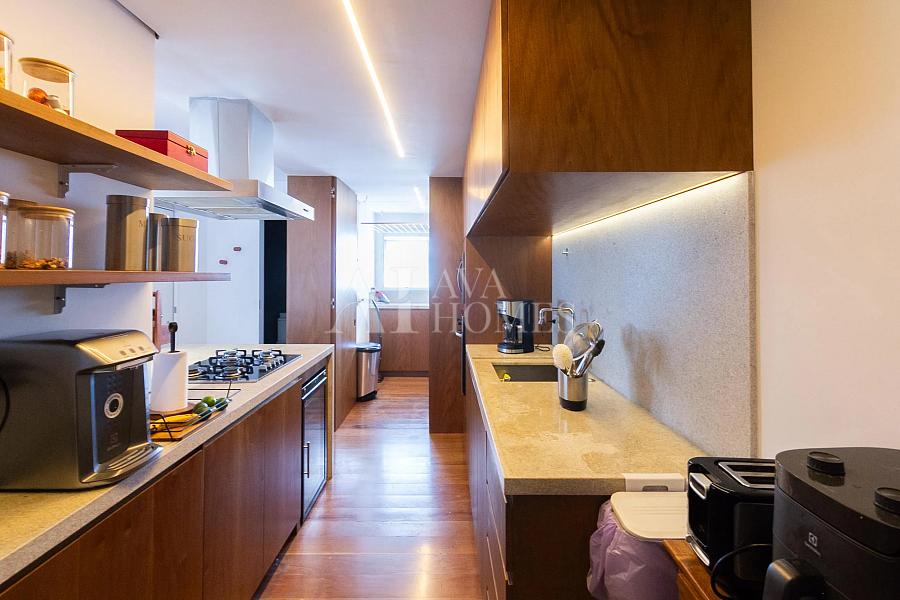 165 m� | 2 Su�tes | 2 Vagas | Mobiliado para venda ou loca��o em Moema 11