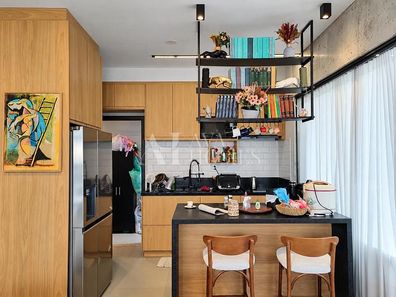 Mobiliado de 143 m� | 3 Su�tes |2 vagas em Pinheiros 9