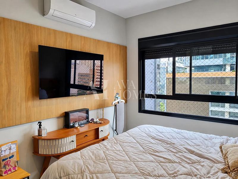 Mobiliado de 143 m� | 3 Su�tes |2 vagas em Pinheiros 18