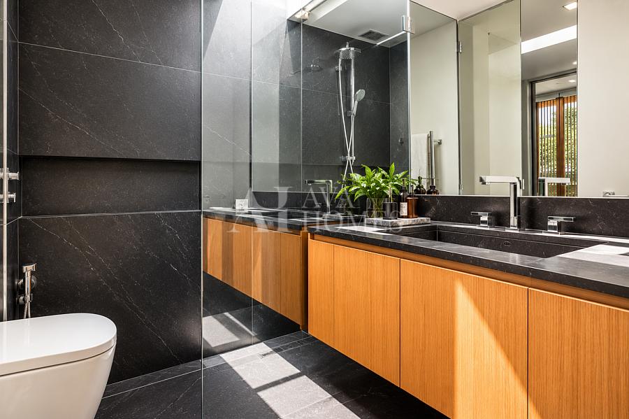 Em Rua Fechada | Arquitetura autoral, natureza e exclusividade | 970 m� | 4 Su�tes | 6 vagas para venda em Alto de Pinheiros - SP 40