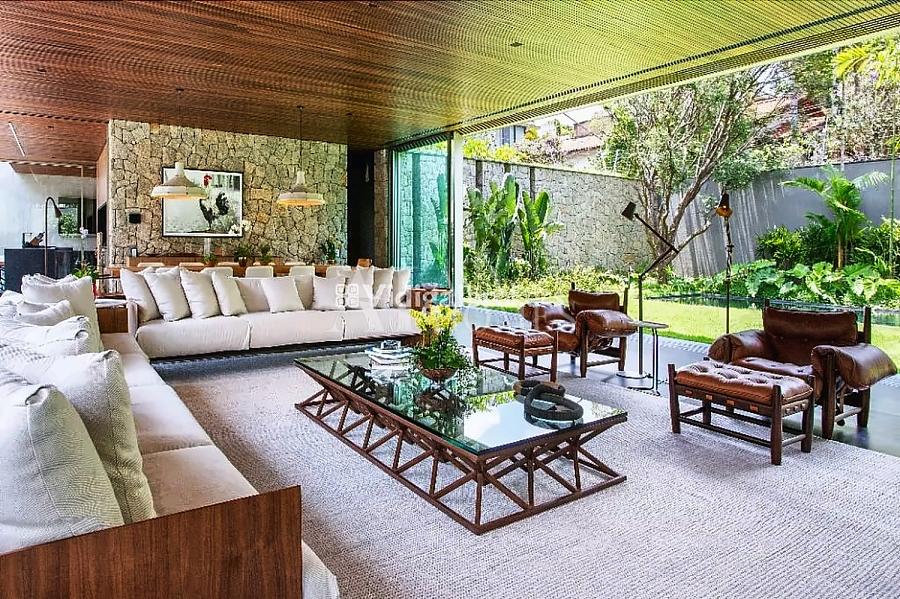 Em Rua Fechada | Arquitetura autoral, natureza e exclusividade | 970 m� | 4 Su�tes | 6 vagas para venda em Alto de Pinheiros - SP 7
