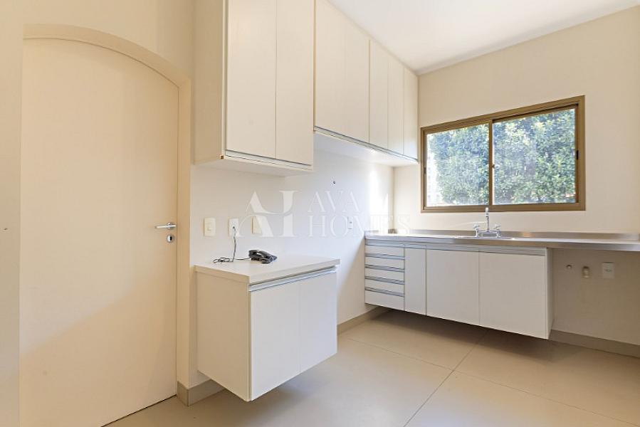 Um Charmoso Cl�ssico Lindenberg | 290 m� | 4 Dormit�rios (2 Su�tes)| 4 Vagas a venda nos Jardins - SP 14