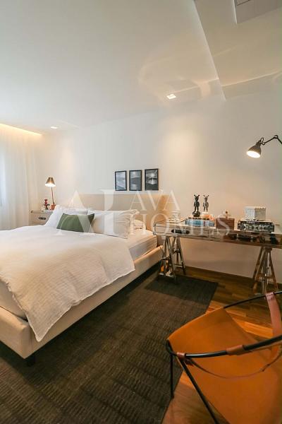 Reformado | Um cl�ssico Lindenberg| 244 m� | 3 Su�tes | 3 vagas no Jardim Paulista - SP 11