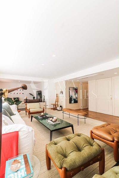 Reformado | Um cl�ssico Lindenberg| 244 m� | 3 Su�tes | 3 vagas no Jardim Paulista - SP 31