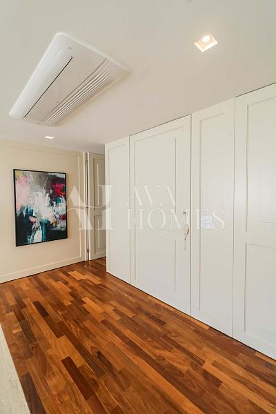 Reformado | Um cl�ssico Lindenberg| 244 m� | 3 Su�tes | 3 vagas no Jardim Paulista - SP 19