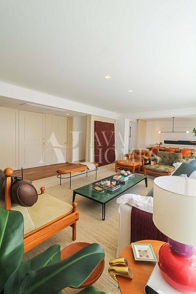 Reformado | Um cl�ssico Lindenberg| 244 m� | 3 Su�tes | 3 vagas no Jardim Paulista - SP 64