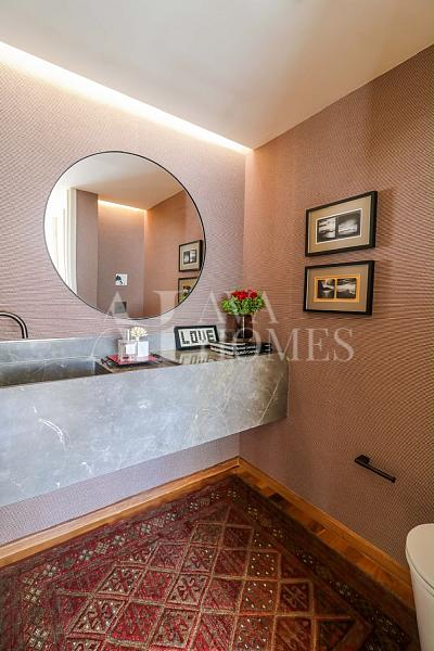 Reformado | Um cl�ssico Lindenberg| 244 m� | 3 Su�tes | 3 vagas no Jardim Paulista - SP 22