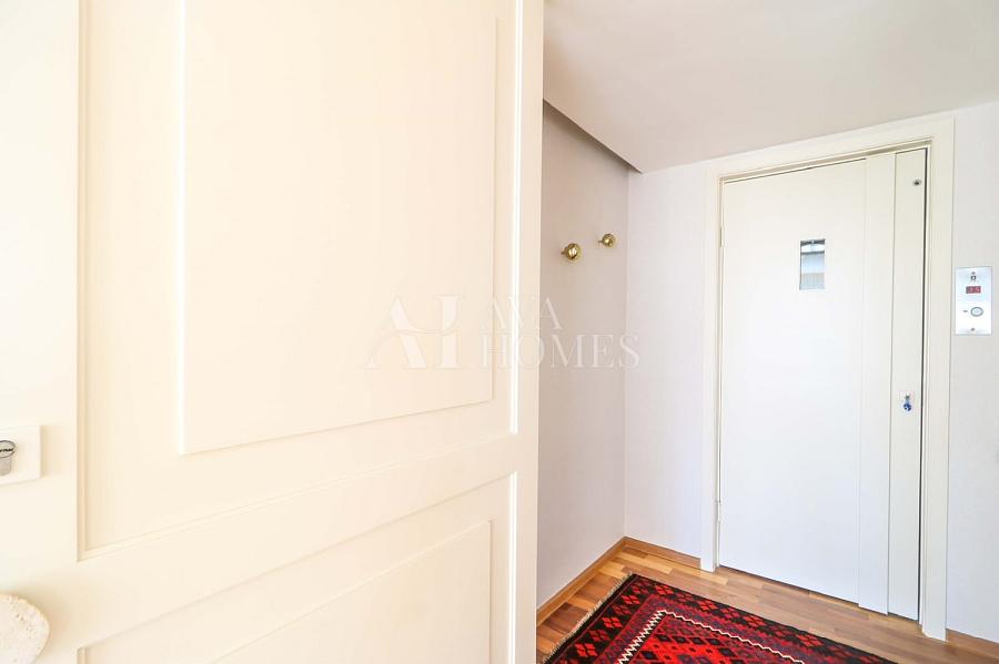 Reformado | Um cl�ssico Lindenberg| 244 m� | 3 Su�tes | 3 vagas no Jardim Paulista - SP 13