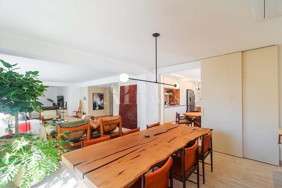 Reformado | Um cl�ssico Lindenberg| 244 m� | 3 Su�tes | 3 vagas no Jardim Paulista - SP 58
