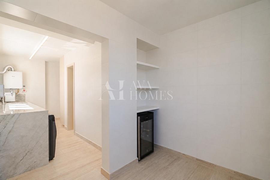 Reformado | Um cl�ssico Lindenberg| 244 m� | 3 Su�tes | 3 vagas no Jardim Paulista - SP 63