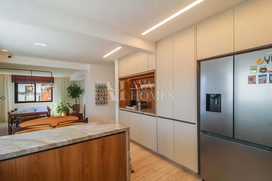 Reformado | Um cl�ssico Lindenberg| 244 m� | 3 Su�tes | 3 vagas no Jardim Paulista - SP 44