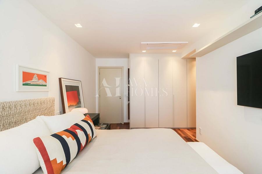 Reformado | Um cl�ssico Lindenberg| 244 m� | 3 Su�tes | 3 vagas no Jardim Paulista - SP 21
