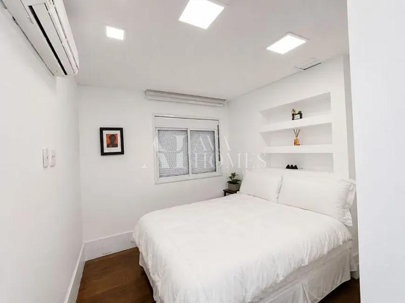 197 m� | 4 Dormit�rios | 3 Su�tes | 4 Vagas para loca��o 18