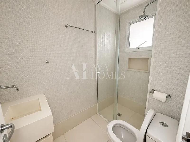 197 m� | 4 Dormit�rios | 3 Su�tes | 4 Vagas para loca��o 31
