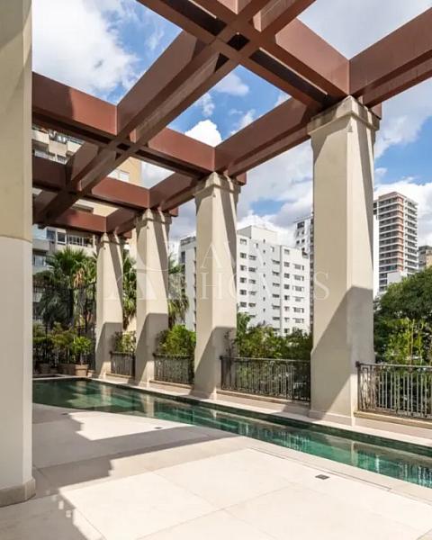 Ares de Casa com 893 m�, 4 su�tes e 6 vagas � venda no bairro Vila Ol�mpia. 3