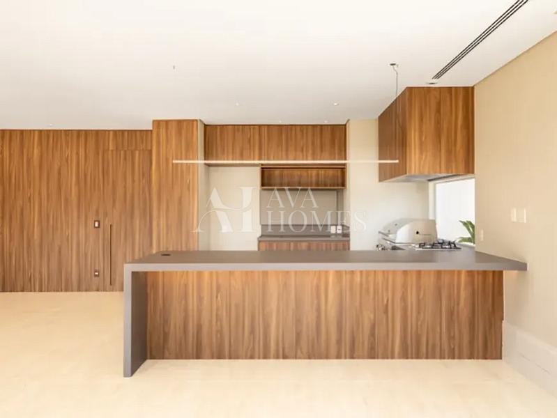 Ares de Casa com 893 m�, 4 su�tes e 6 vagas � venda no bairro Vila Ol�mpia. 16